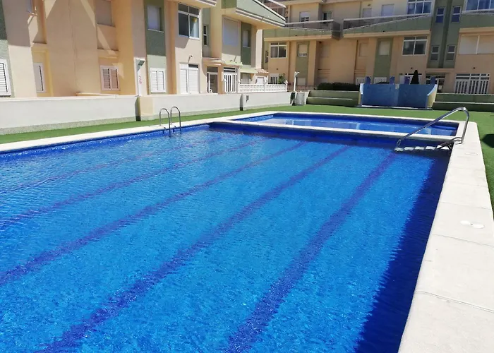 Delfines Iii Solo Familias Serviplaya